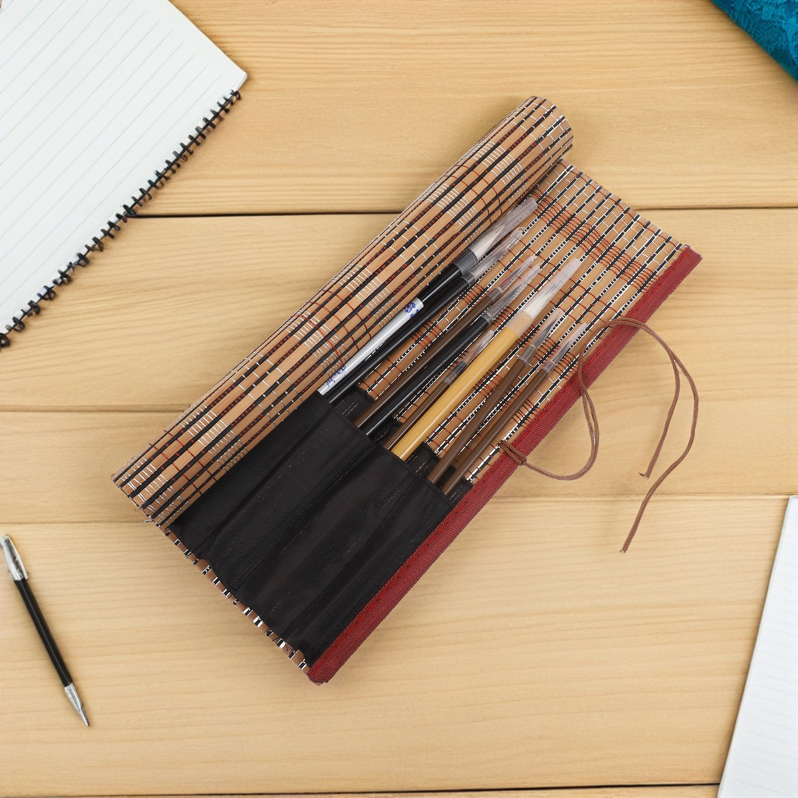 中国書道用筆セット。細部まで自在に描ける、しなやかな毛と握り - Brush Bristle Set のレビューと価格